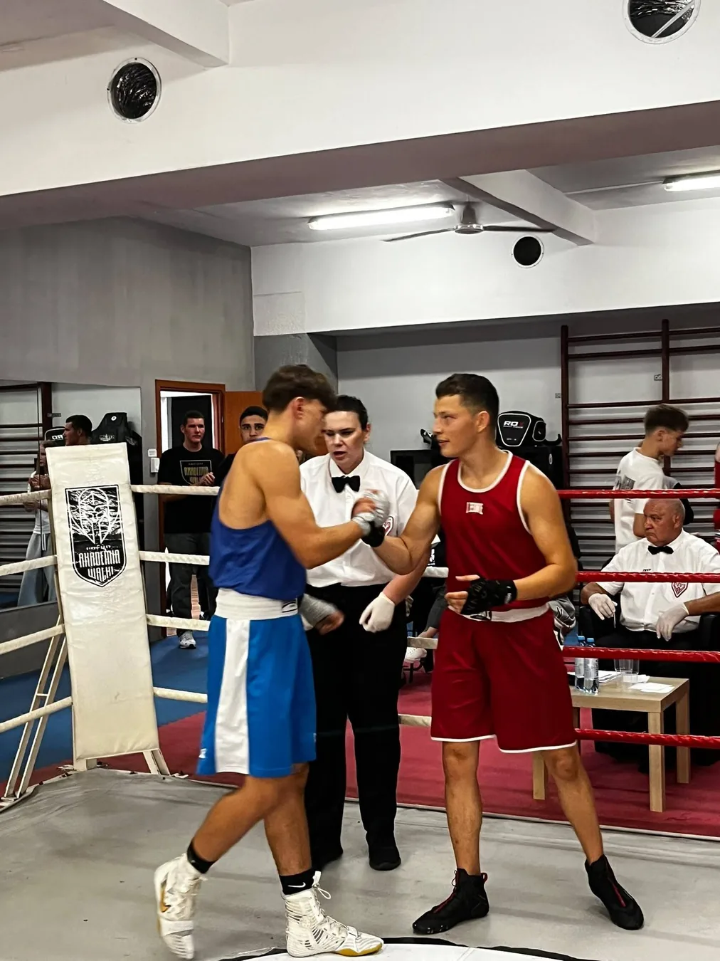 Sparing bokserski w ringu